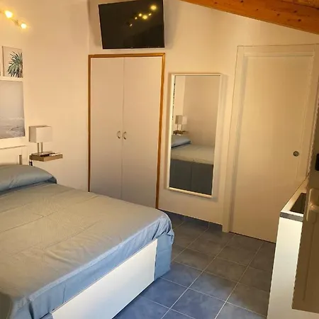 La Finestrella Bed & Breakfast Gaeta Exterior photo