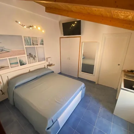 La Finestrella Bed & Breakfast Gaeta Exterior photo