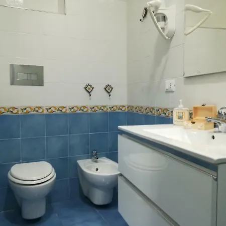 La Finestrella Bed & Breakfast Gaeta Exterior photo